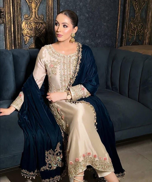 Valvet Shawl long dress