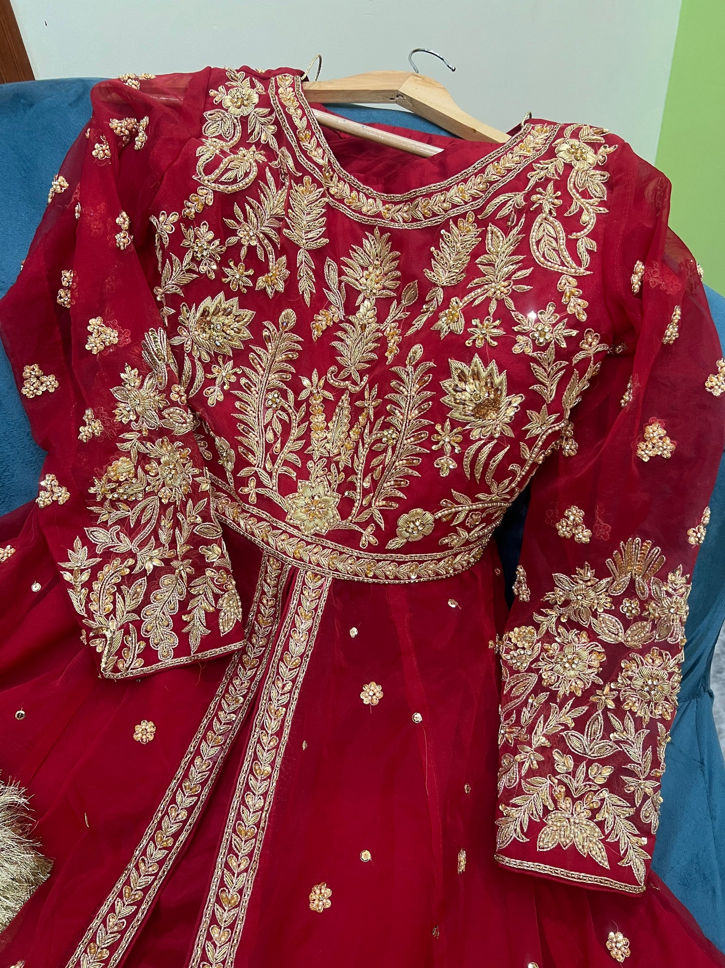 Red party wear pishwas