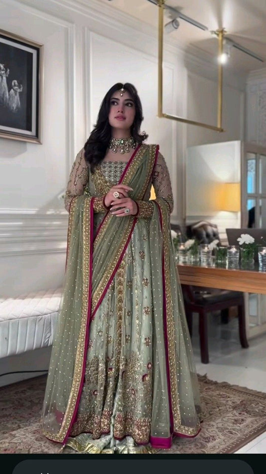 Traditional Green Glam